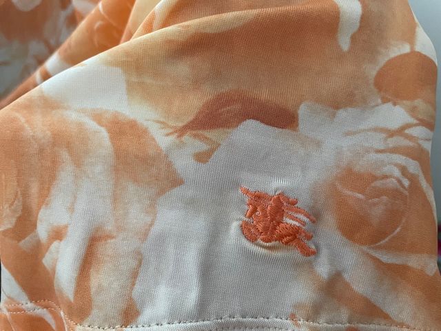 Top camiseta Burberry London 