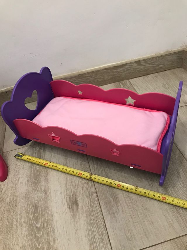 Trona + cuna de brinquedo rosa para meninas