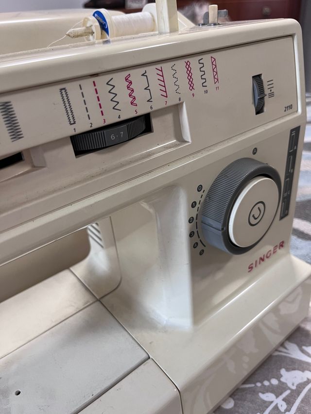 Máquina de coser singer