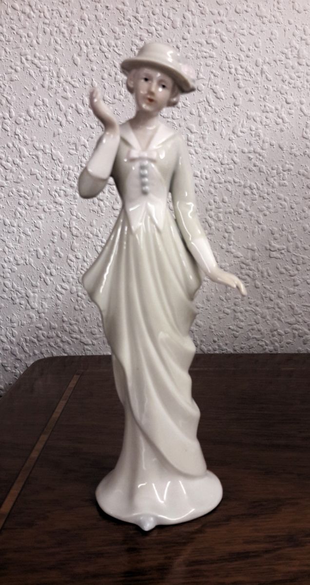 Figuras de Porcelana IPL