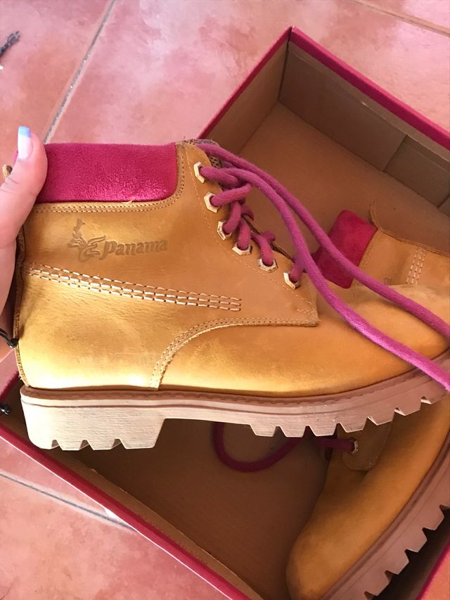 Stivali in stile panamense