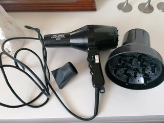 Secador PALSON profesional 2000 de segunda mano por 14 EUR en Barcelona en  WALLAPOP