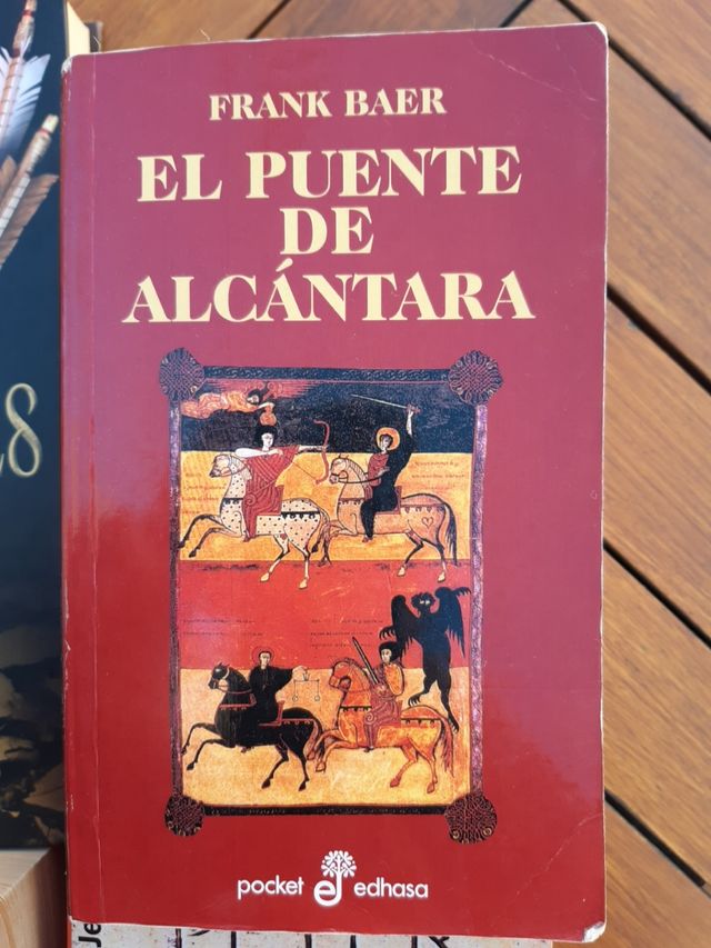 Se venden 4 novelas.