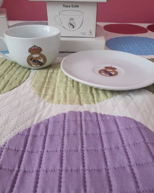 Tazas Real Madrid con plato incluido S