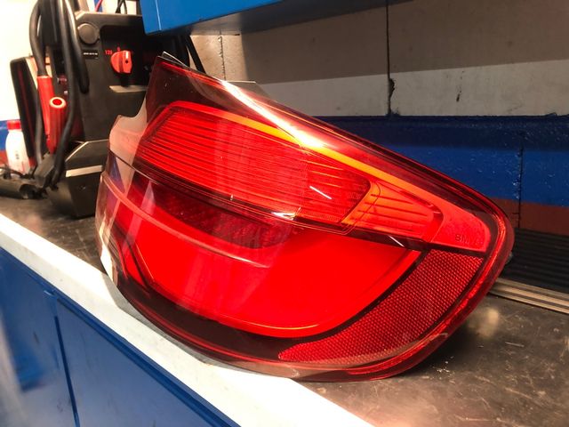 PILOTO DERECHO BMW M2 LCI