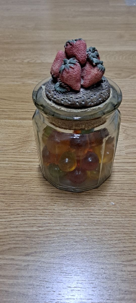 Bote cristal y tapa con cerámica decorada