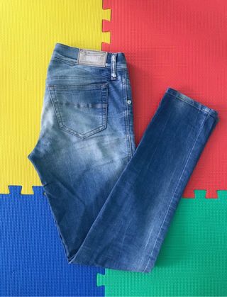 Volcom Super Stoned Skinny CHA talla 27 - Pantalon