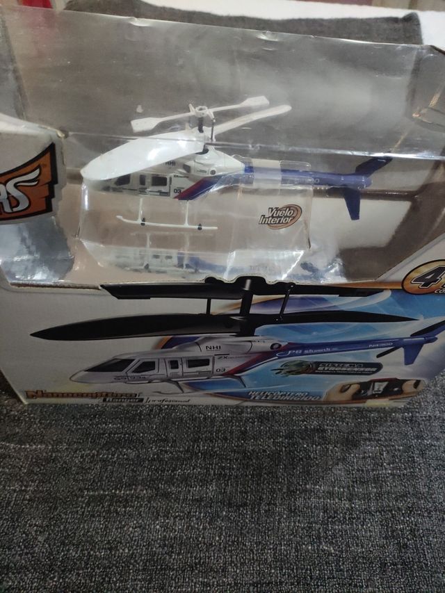 Helicóptero de Controlo Remoto