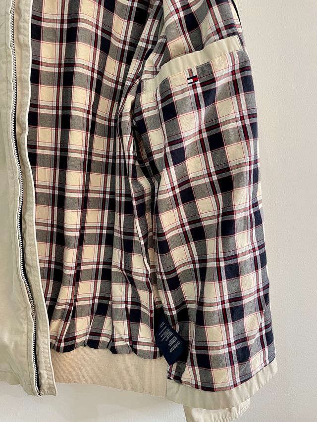 CAZADORA TOMMY HILFIGER- Talla S