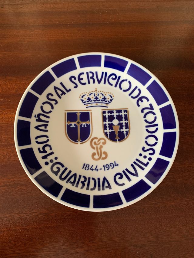 Plato sargadelos conmemorativo