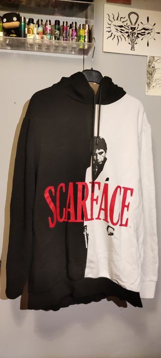 Sudadera nueva scarface de segunda mano por 25 EUR en Benavente en WALLAPOP