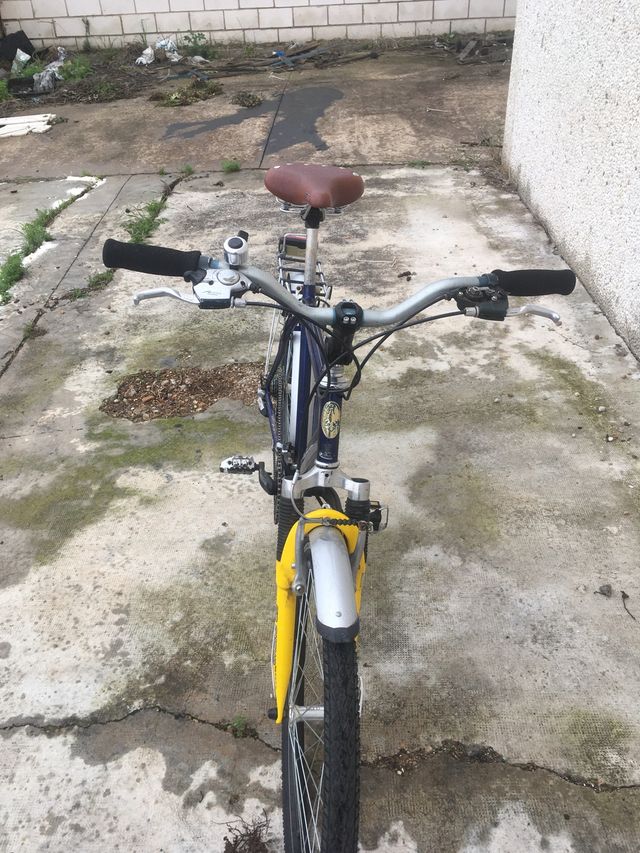 Bicicleta urbana  de aluminio