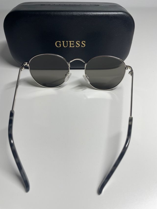 Gafas Guess nuevas