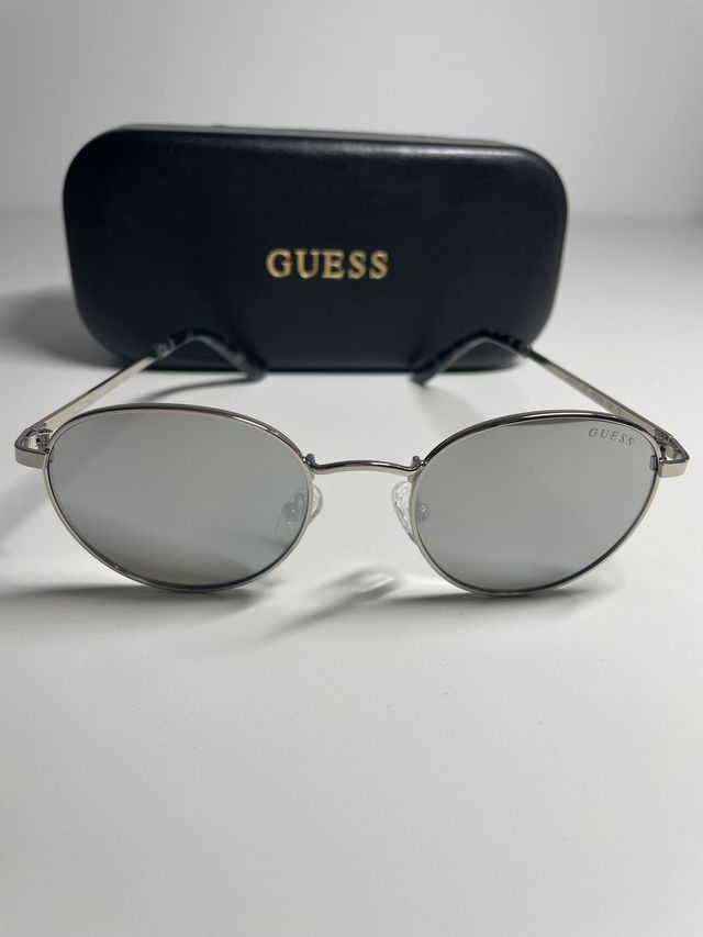 Gafas Guess nuevas
