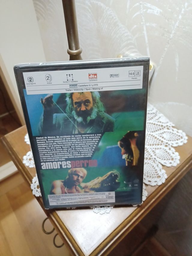 DVD  "AMORES PERROS "
