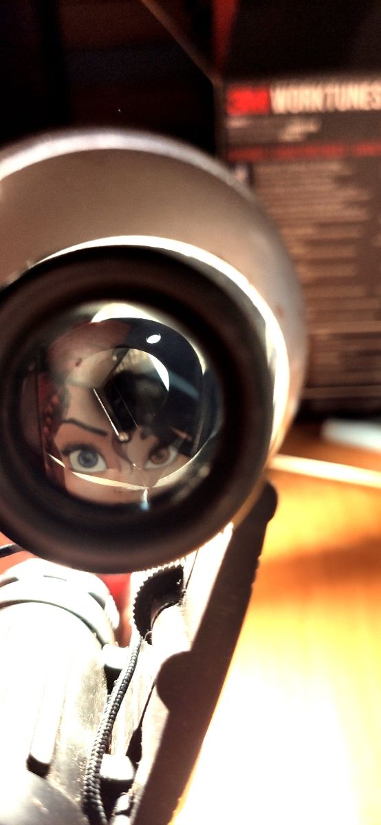 prismáticos metalicos