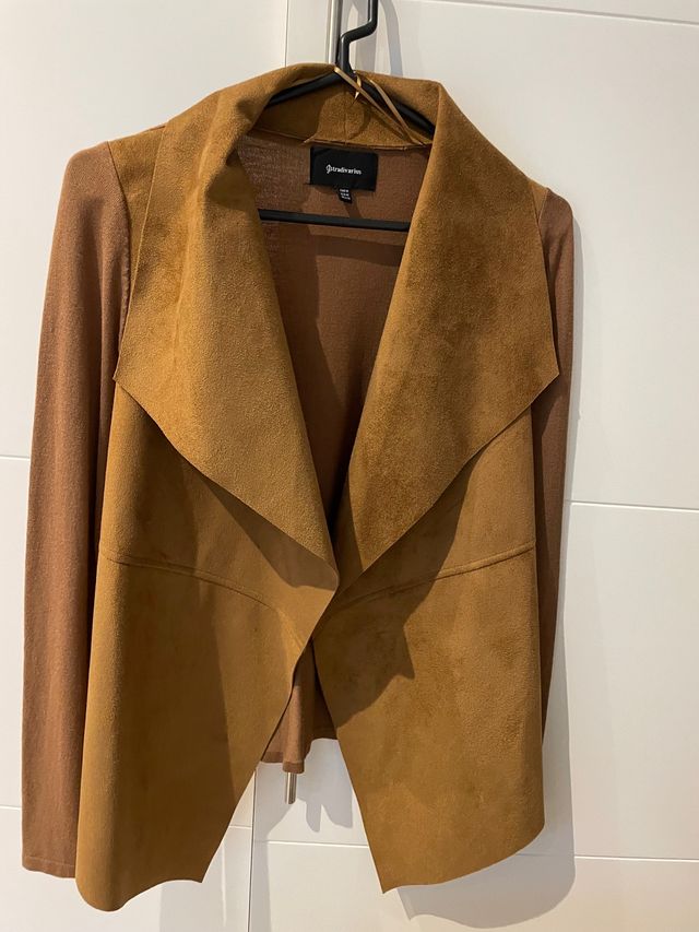 Chaqueta Stradivarius 