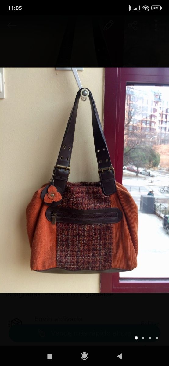 Bolso Naranja de Misako. Tipo Boho.