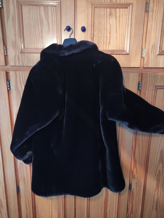 Abrigo de piel MUTON