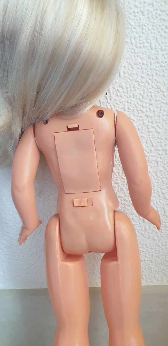 Nancy Esquiadora, años 80.Disponible en Madrid