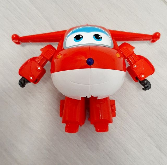 Super wings Jett transformable