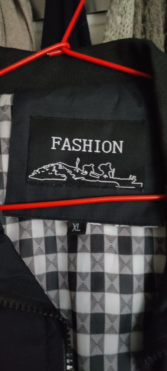 cazadora azul. finita.