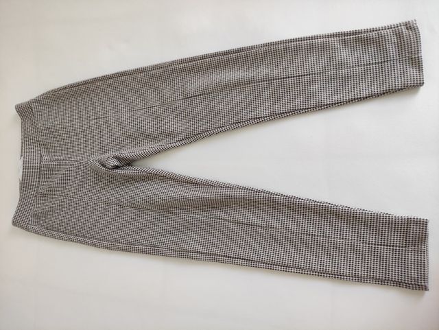 Pantalón ajustado niña Zara, talla 9