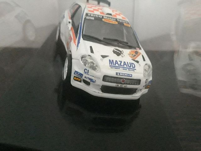 FIAT PUNTO S2000 GROSSET JANIN 1/43 Transkit