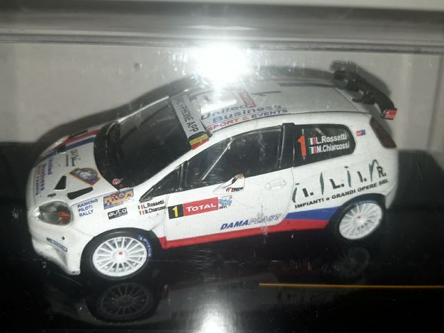 FIAT PUNTO S2000 ROSSETTI YPRES RALLY 2011 1/43