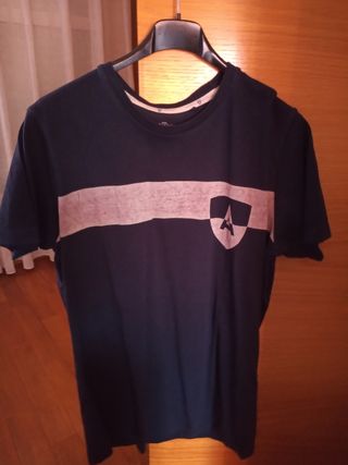 Camiseta de vestir. Álvaro Moreno de segunda mano por 5 EUR en Puente  Tocinos en WALLAPOP