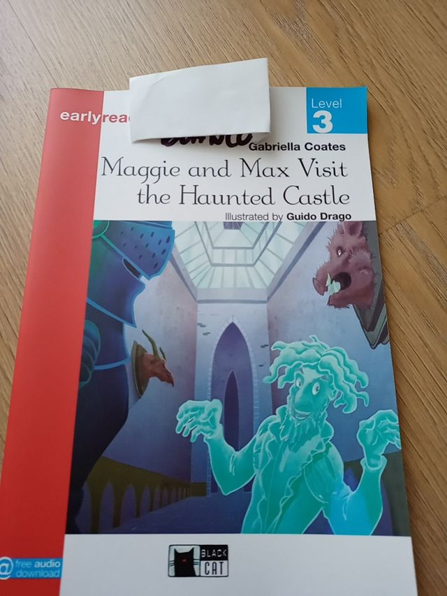 Maggie anda Max Visita the Haunted Castel