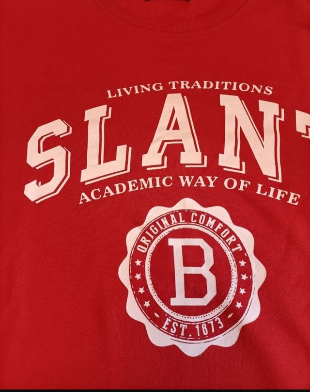 Con etiqueta. Jersey talla M.