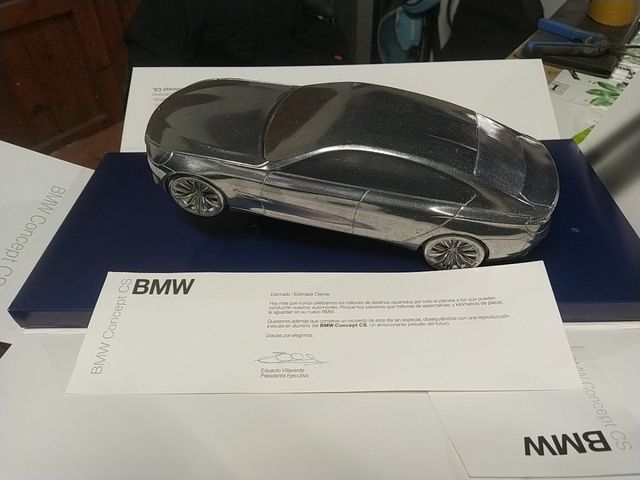 Coche BMW Concept CS metal aluminio