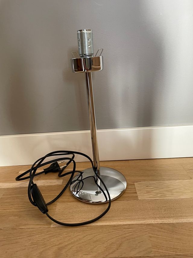 Base candeeiro metálica brilhante