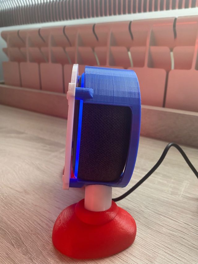 Soporte Alexa real Madrid echo dot 3 generacion