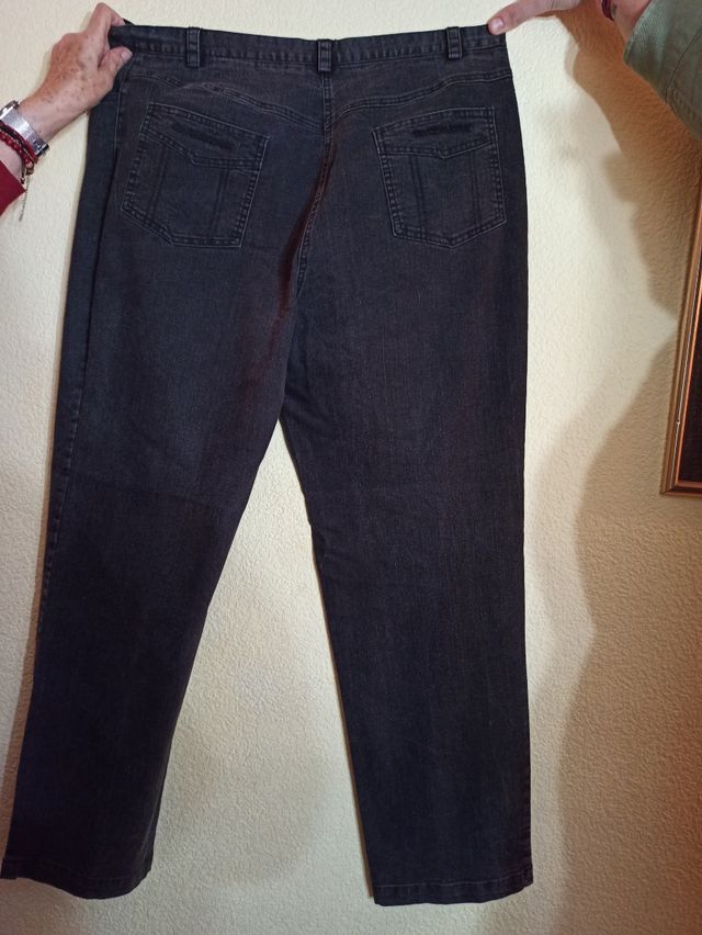 Pantalones vaqueros de mujer