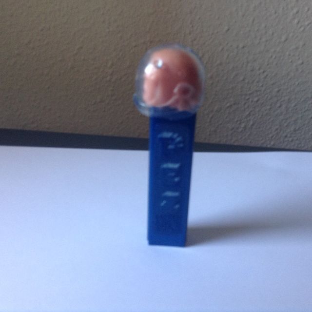 Dispensador pez Spaceman
