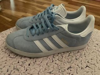 Adidas gazelle 39 de segunda mano por 30 EUR en Aguadulce en WALLAPOP