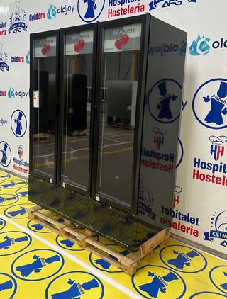 NEVERA DE 3 PUERTAS MARCA AFANEH ,