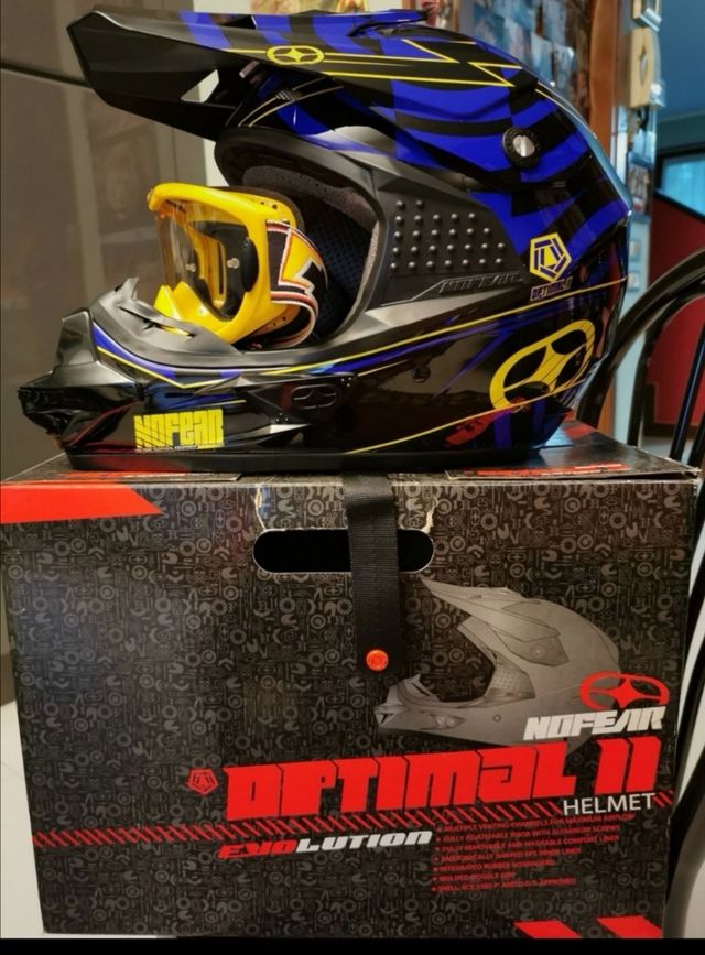 Set Casco 0ptimal e Visiera nuovi