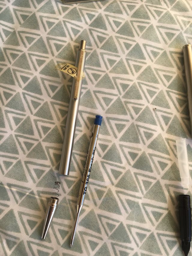 Nuevo RAMBOLD PLUMA Y BOLI