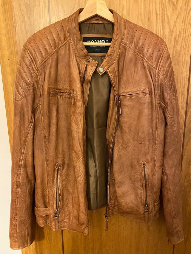 Americana de piel (100%)