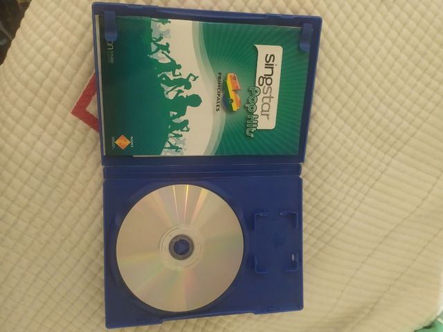 PS2 Micrófonos y SingStars 40 principales