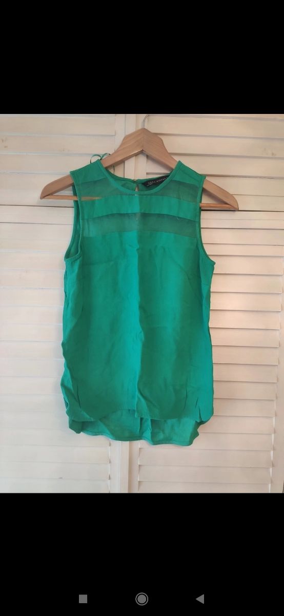 Blusa verde Zara