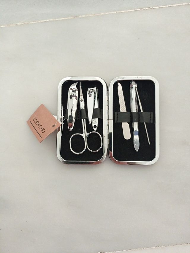 estuche manicura corcho natural 