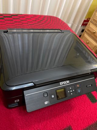 Impresora EPSON EXPRESSION HOME XP-332 de segunda mano por 50 EUR en San  Bizenti-Barakaldo en WALLAPOP