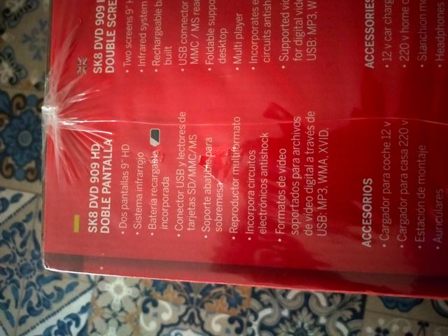 Doble DVD para el voche