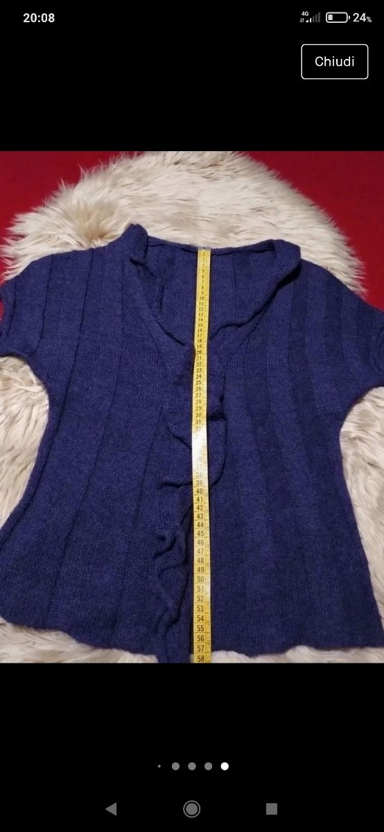 Maglione a maniche corte viola scuro con volant