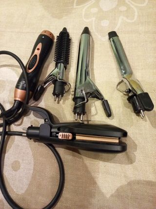 Plancha Paris Hilton de segunda mano por 5 EUR en Cervera en WALLAPOP