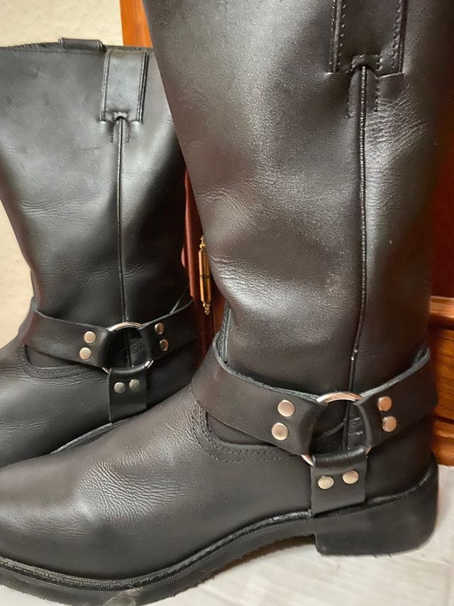Botas cuero moto